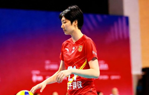 足彩预测-局均拦网第一！中国女排16岁1米90新星崛起：力压5大国手封王