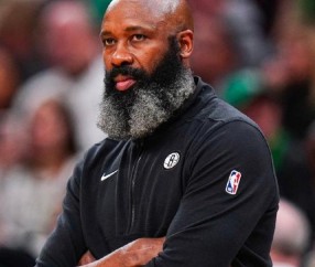 足彩预测-换帅首战大溃败！曝蔡老板出售篮网股份 变化将至？