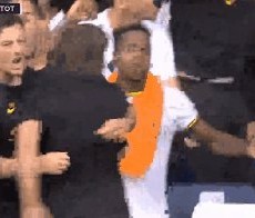 足彩分析-图赫尔：握手时应该看着对方眼睛 但孔蒂不这么想